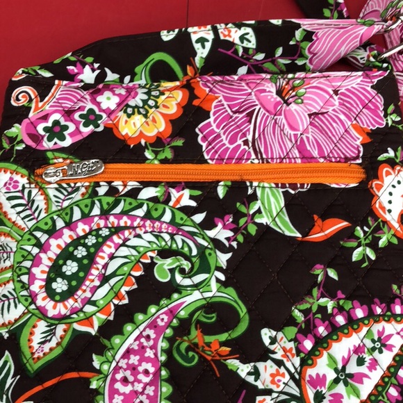 Crossbody - Picture 2 of 3